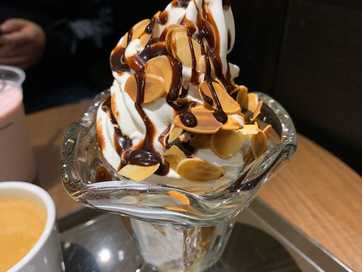 サンマルクカフェ渋谷井の頭通店のチョコナッツ