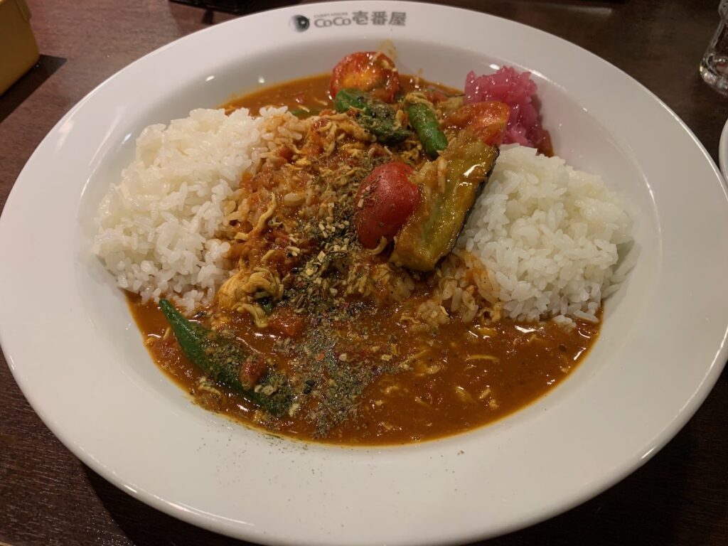 カレーハウスCoCo壱番屋江戸川区一之江駅前店のスパイスカレー THE チキベジ