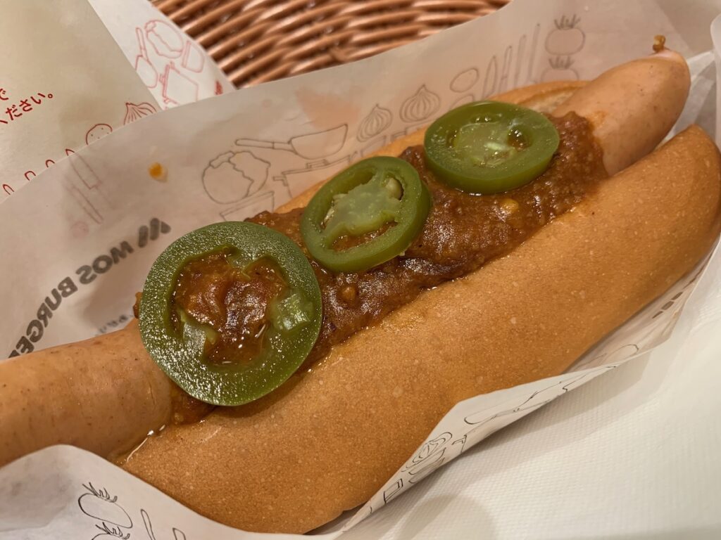 モスバーガー一之江駅前店のスパイシーチリドッグ