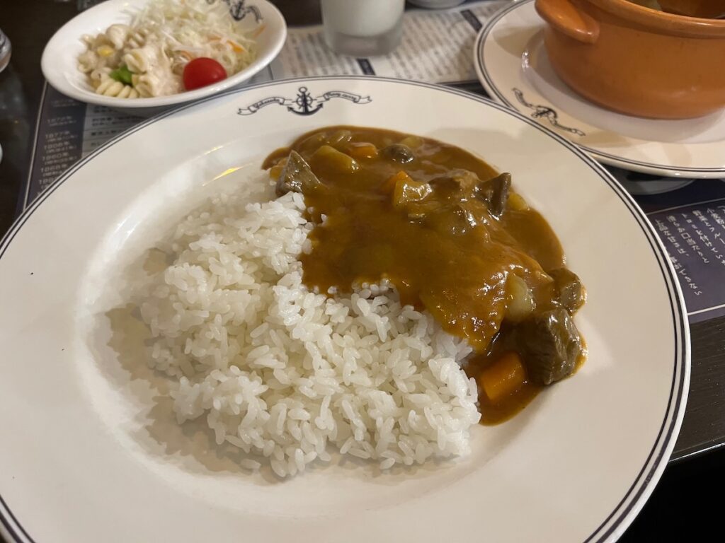 横須賀海軍カレー本舗のよこすか海軍カレースペシャル（ビーフ）