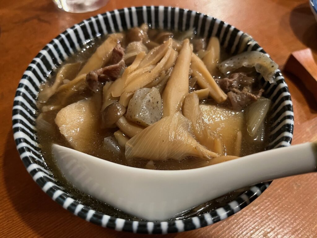 樽平神田店の芋煮