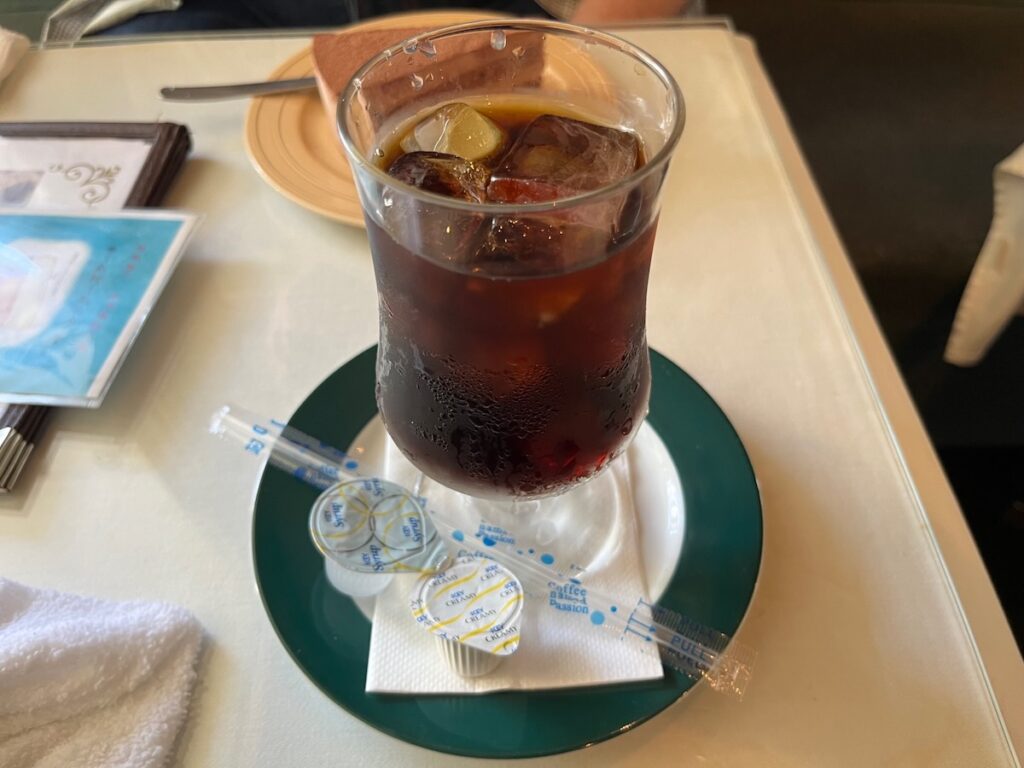 カフェデミールのアイスコーヒー