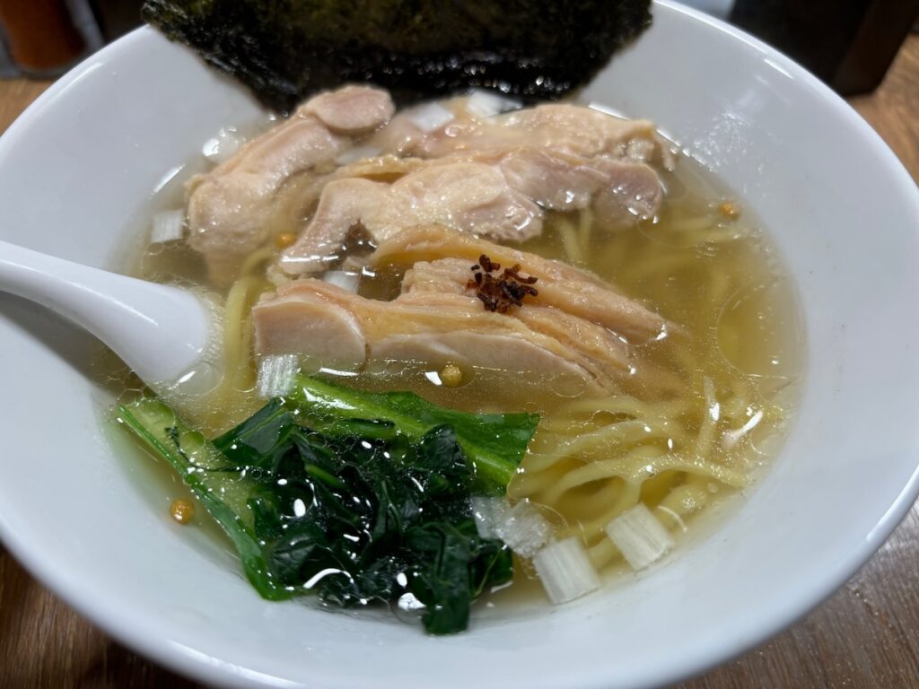 昆布の塩らー麺専門MANNISH東日本橋店の肉増し昆布の塩らー麺