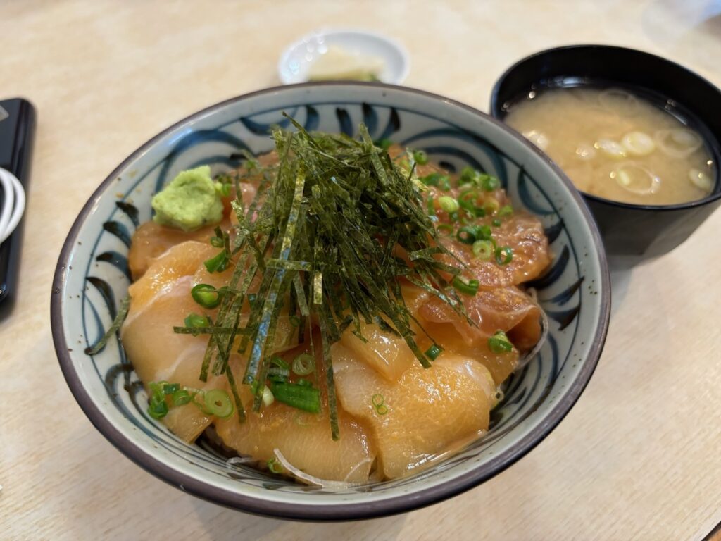 海ぼうずのきんめ鯛&あぶらぼうず2色づけ丼