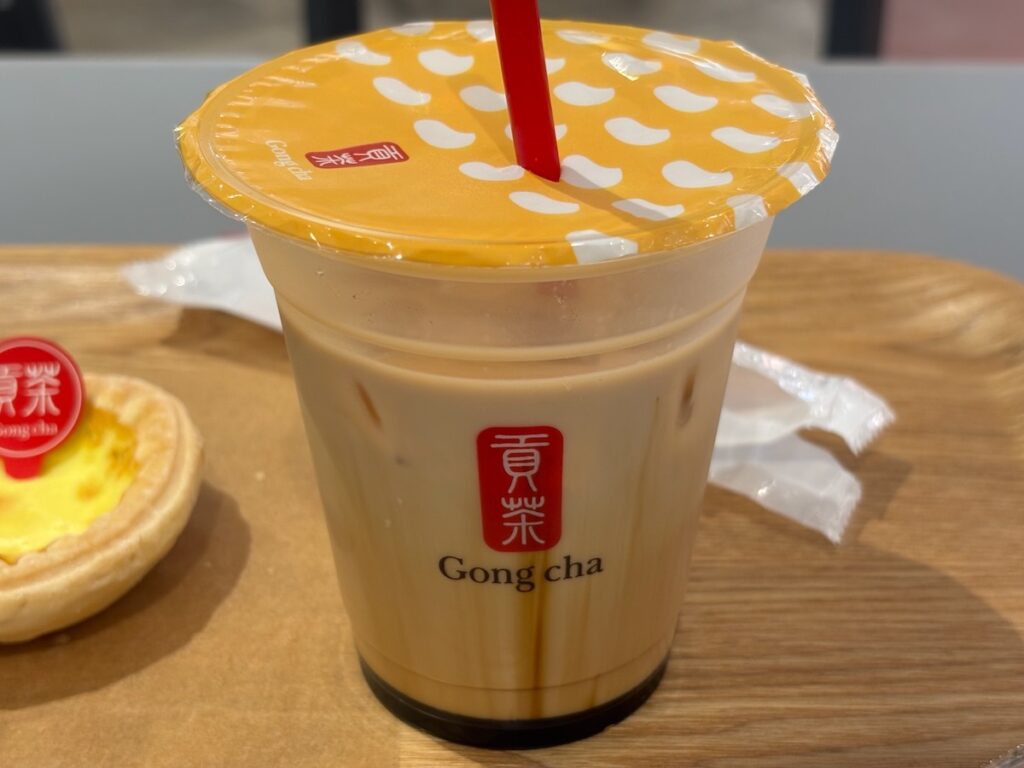 ゴンチャニッケコルトンプラザ店（Gong cha）の黒糖ブラックミルクティー