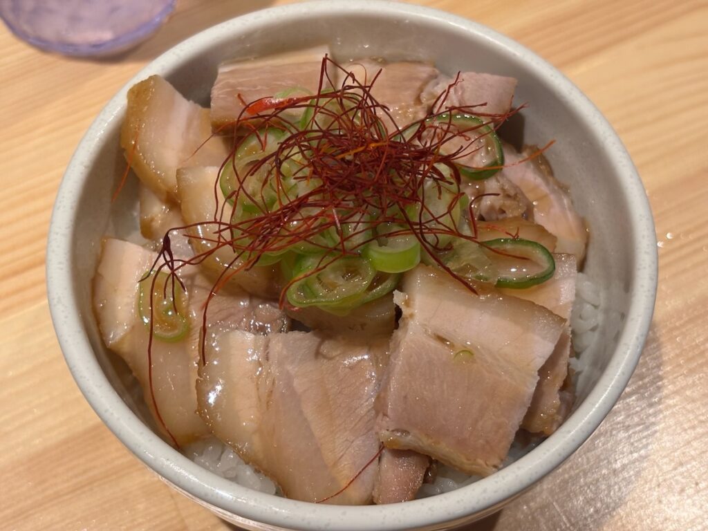 北海道らーめん蛍火のチャーシュー丼