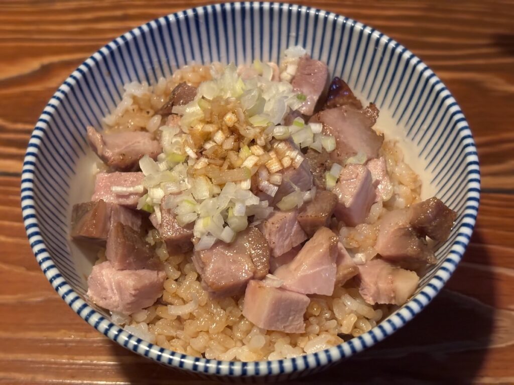 らーめん木尾田の炙りチャーシュー丼