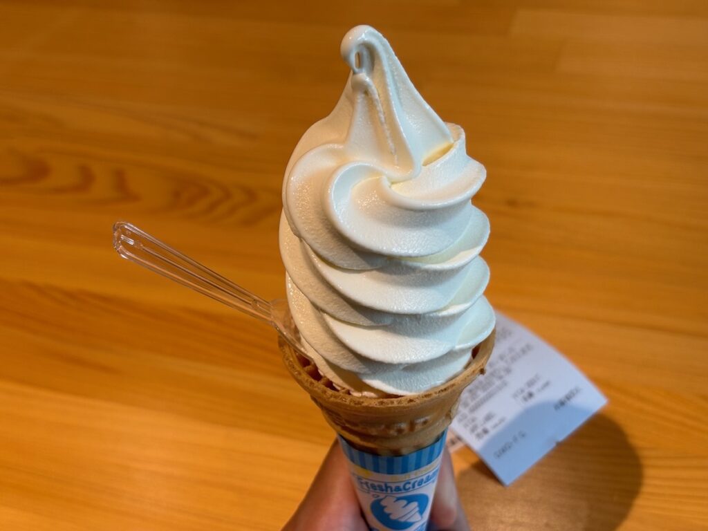 FUSA FOOD HALLのFUSAバニラソフトクリーム