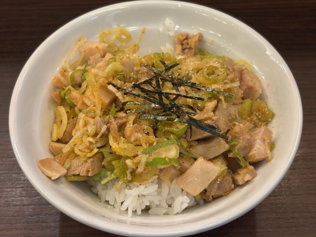 麺屋武士道一之江店のネギチャーシュー丼
