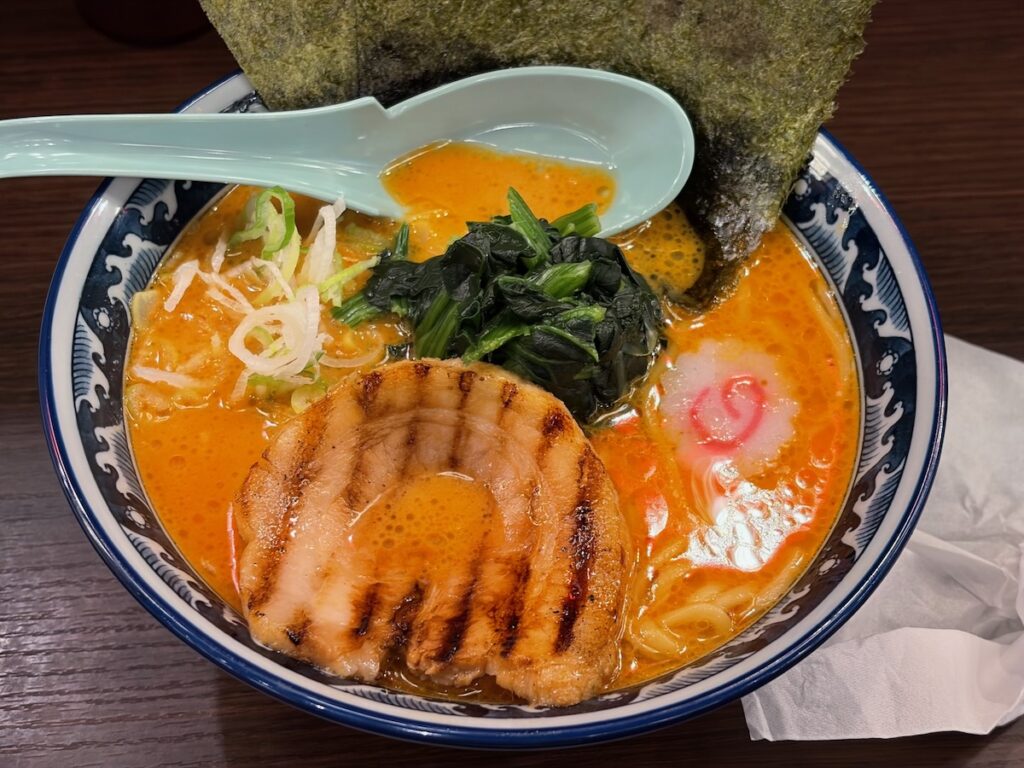 麺屋武士道一之江店の濃厚豚骨ラーメン（味噌）