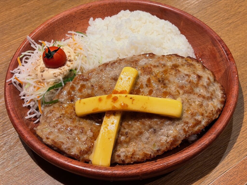 びっくりドンキー南行徳店のガリバーバーグディッシュ（チーズ）