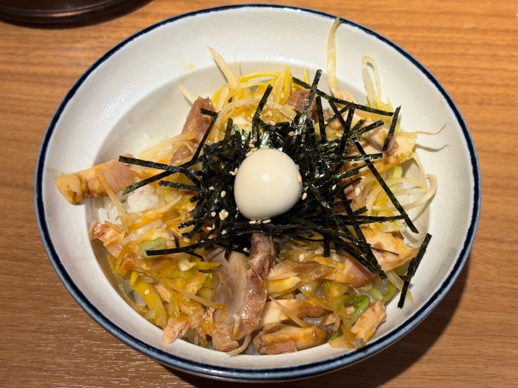 横浜家系ラーメン町田商店行徳店の小ネギチャ丼
