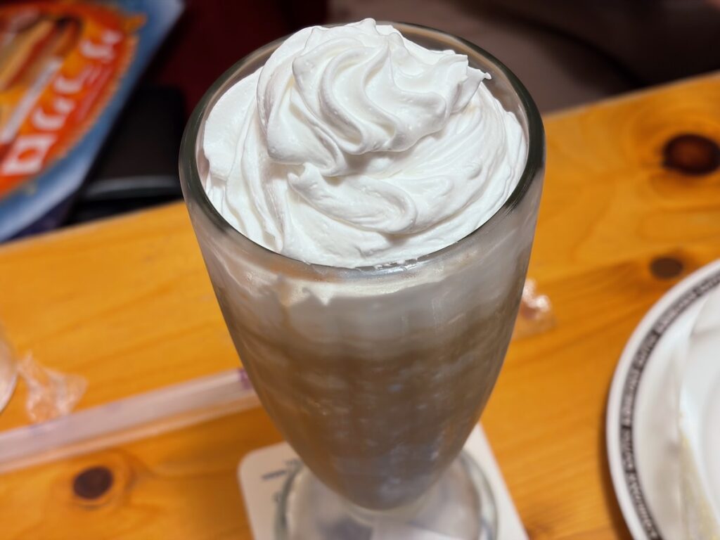 コメダ珈琲店松戸秋山店のフラッペコーヒー