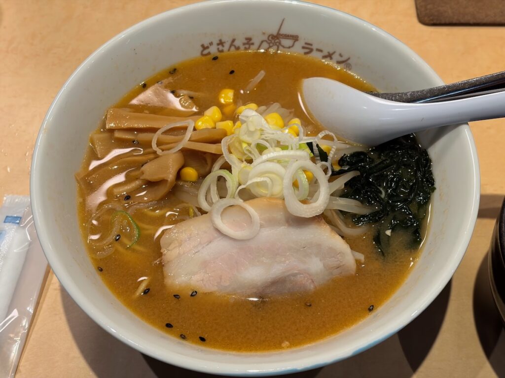 札幌ラーメンどさん子葛西店の味噌ラーメン