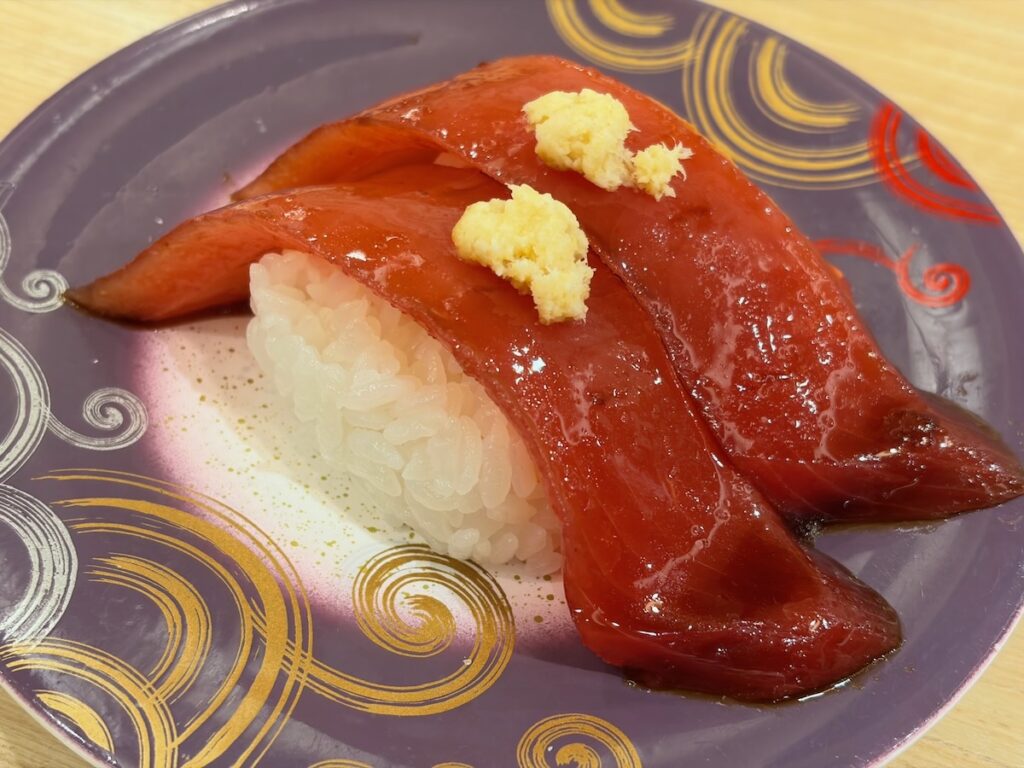 回転寿しトリトン東京スカイツリータウン・ソラマチ店の漬けまぐろ（山わさび）