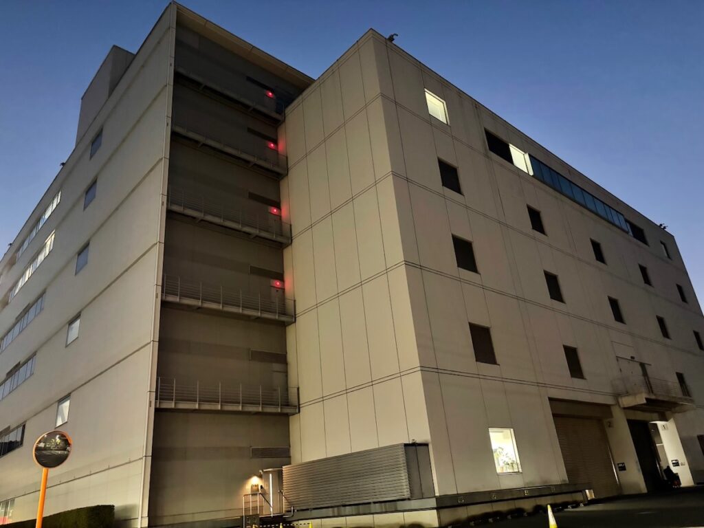 NTTドコモビジネス（東京第4データセンター）