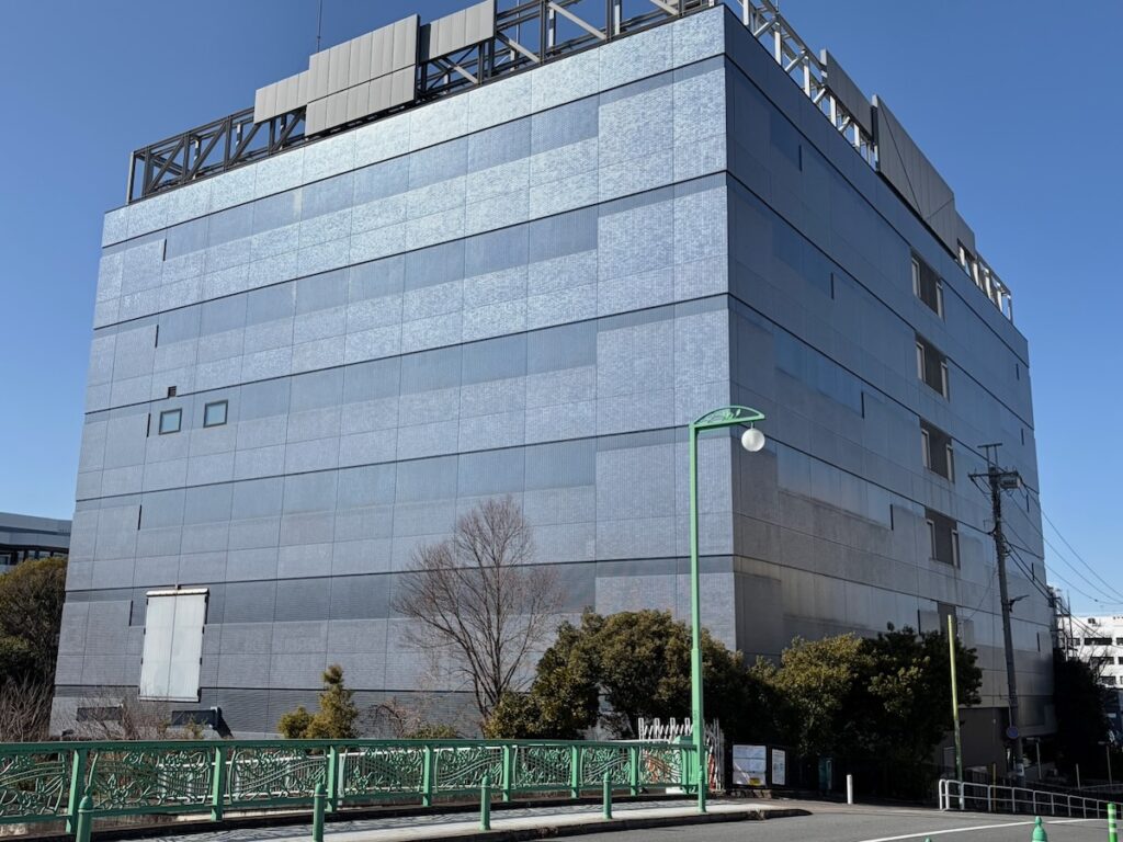 日鉄ソリューションズ（ハイコム・ステーション）