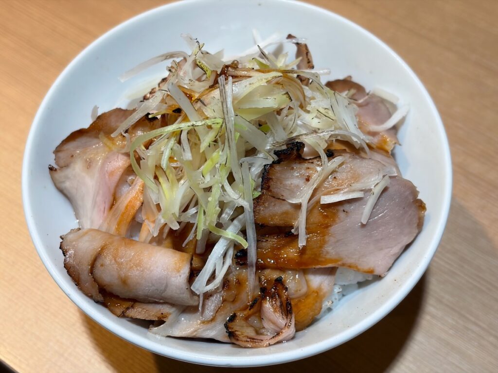 中華そばます田の炙りチャーシュー飯