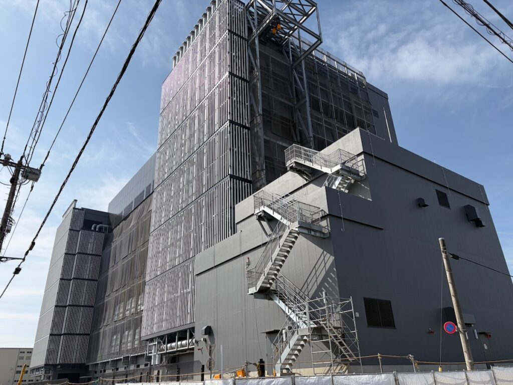 Amazon Web Services（羽村ビルディングI）