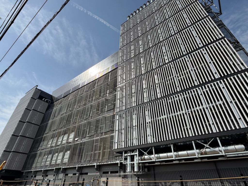 Amazon Web Services（羽村ビルディングI）