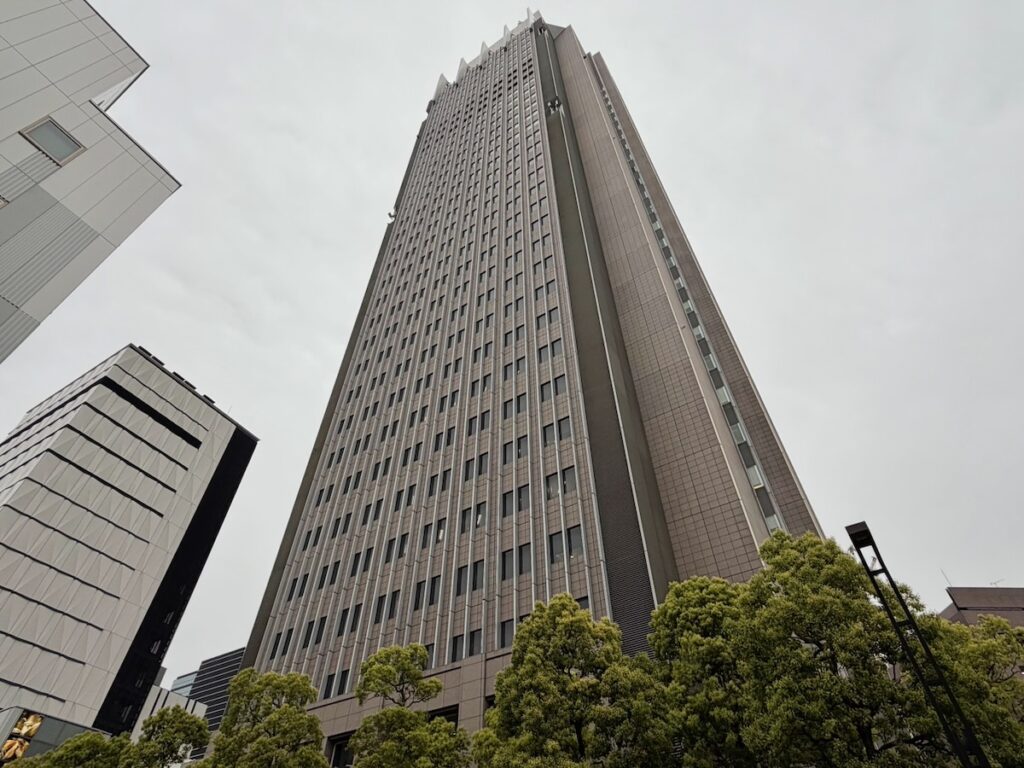 NTTドコモ（NTTドコモ代々木ビル）