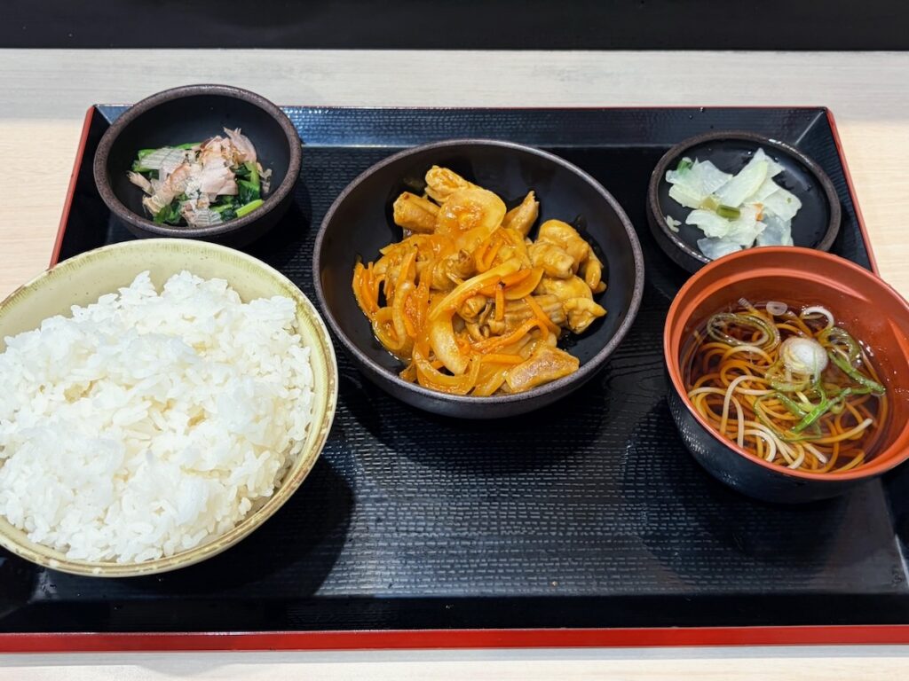 ゆで太郎もつ次郎環七西瑞江店のもつ炒め定食