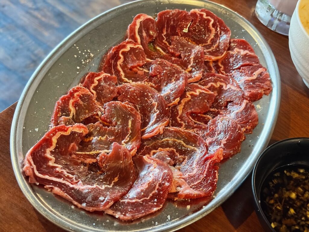 ホルモン焼千歳のツラミ