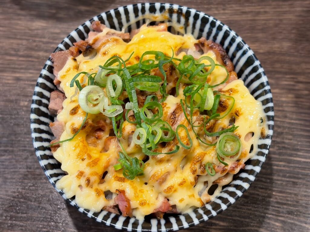 節骨麺たいぞう葛西店の炙りチャーマヨ丼