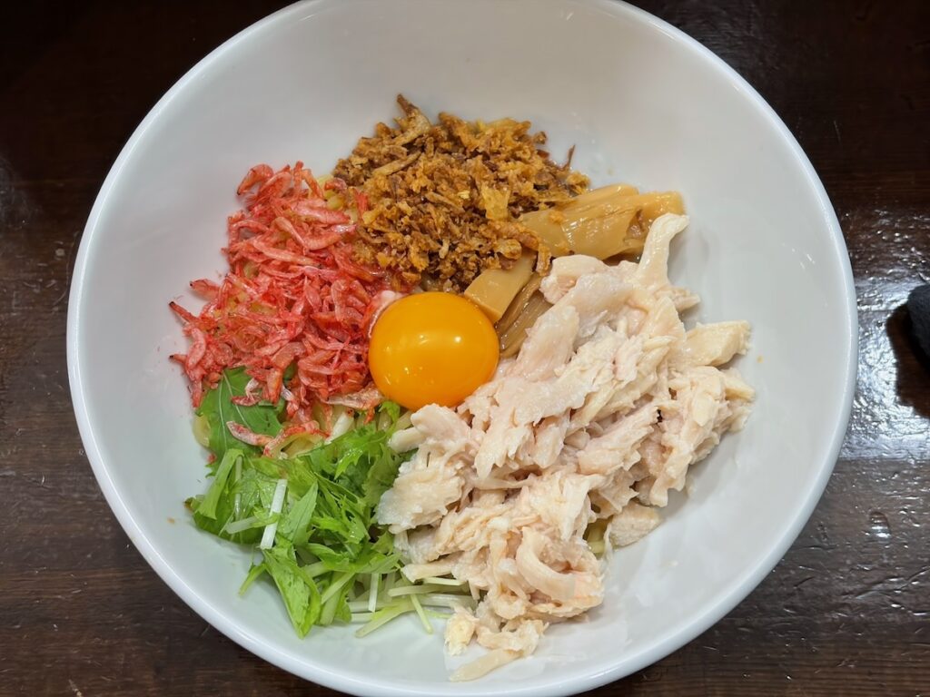 油そば一心の油そば肉たま
