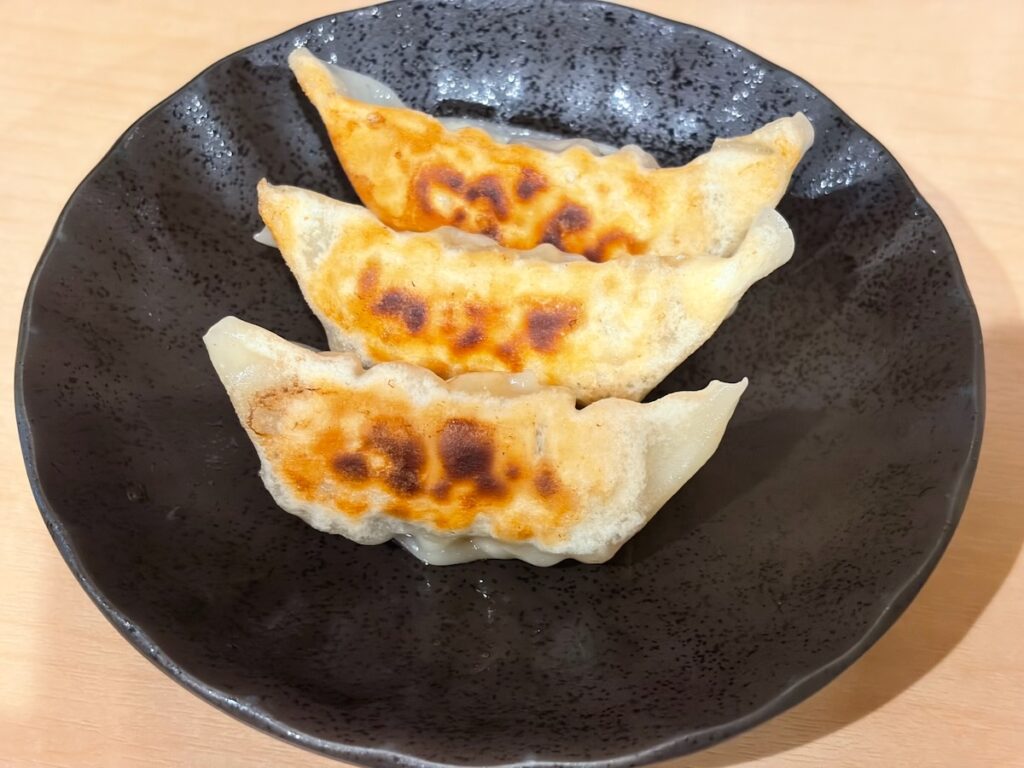 やばいラーメンショップぜんこう本店の餃子3個
