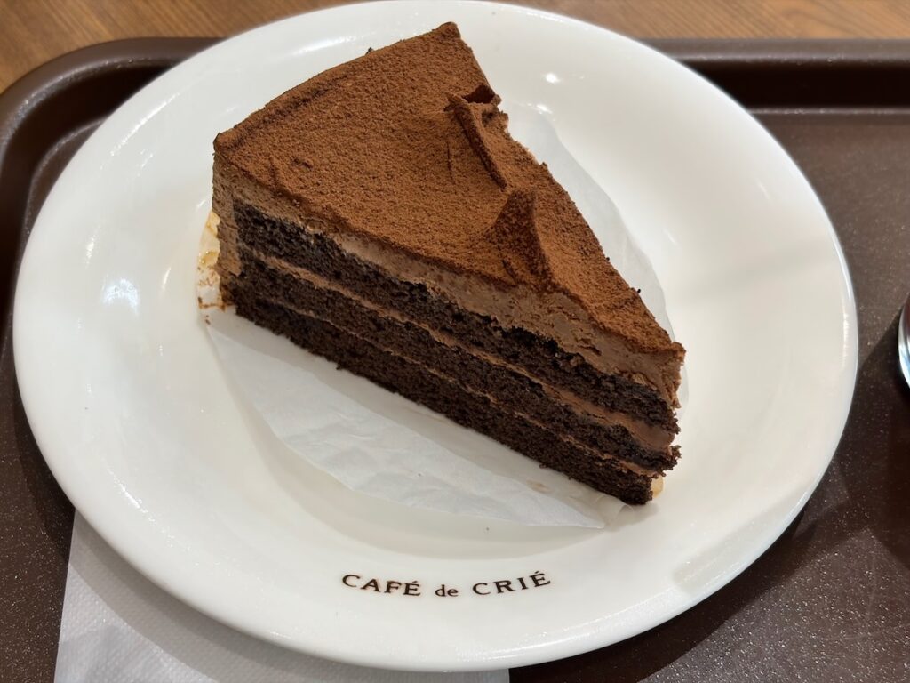 カフェ・ド・クリエアリオ葛西店のベルギー産チョコレートケーキ