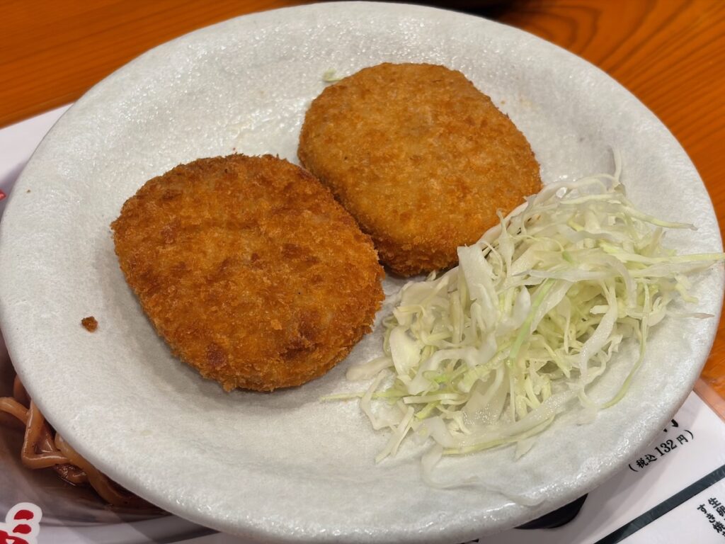 麺場田所商店船堀店の黒毛和牛コロッケ(2個)
