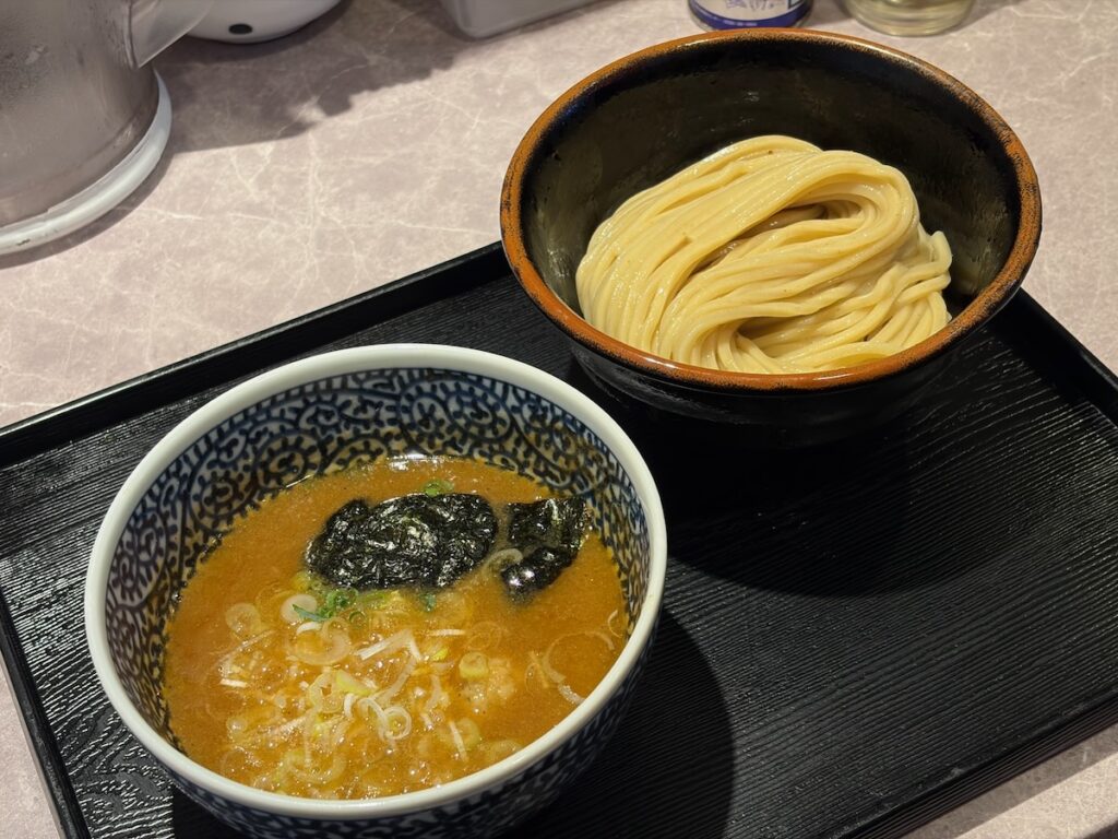 麺屋一燈の濃厚魚介つけ麺