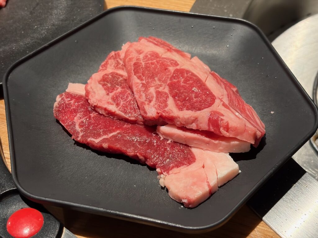 成吉思汗だるま東京本店の上肉